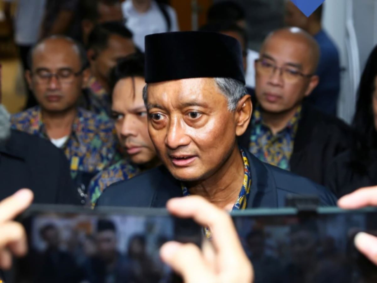 Menteri Pekerjaan Umum Dody Hanggodo setelah hadir di Rapat Kerja Komisi V DPR RI (Instagram @kementerianpu).