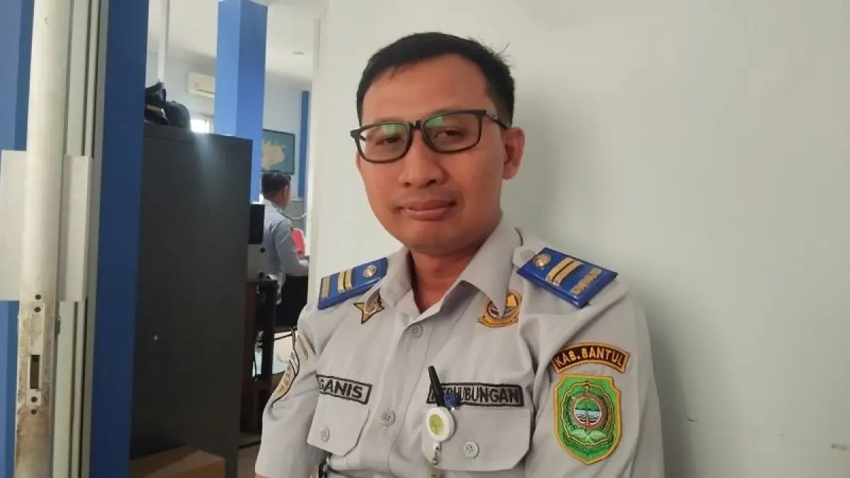 Kepala Seksi Angkutan dan Keselamatan Transportasi Dishub Bantul Ganis Pratomo Wibowo. (Cintia Yuliani/Radar Purworejo)