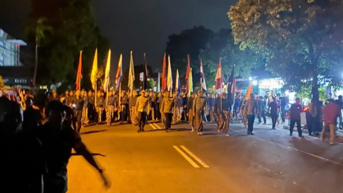 Ritual Lampah Madya Ratri Hajat Kawula Dalem Keraton Ngayogyakarta Hadiningrat untuk meperingati Tahun Baru Islam, Jumat (27/6/2025) dini hari.