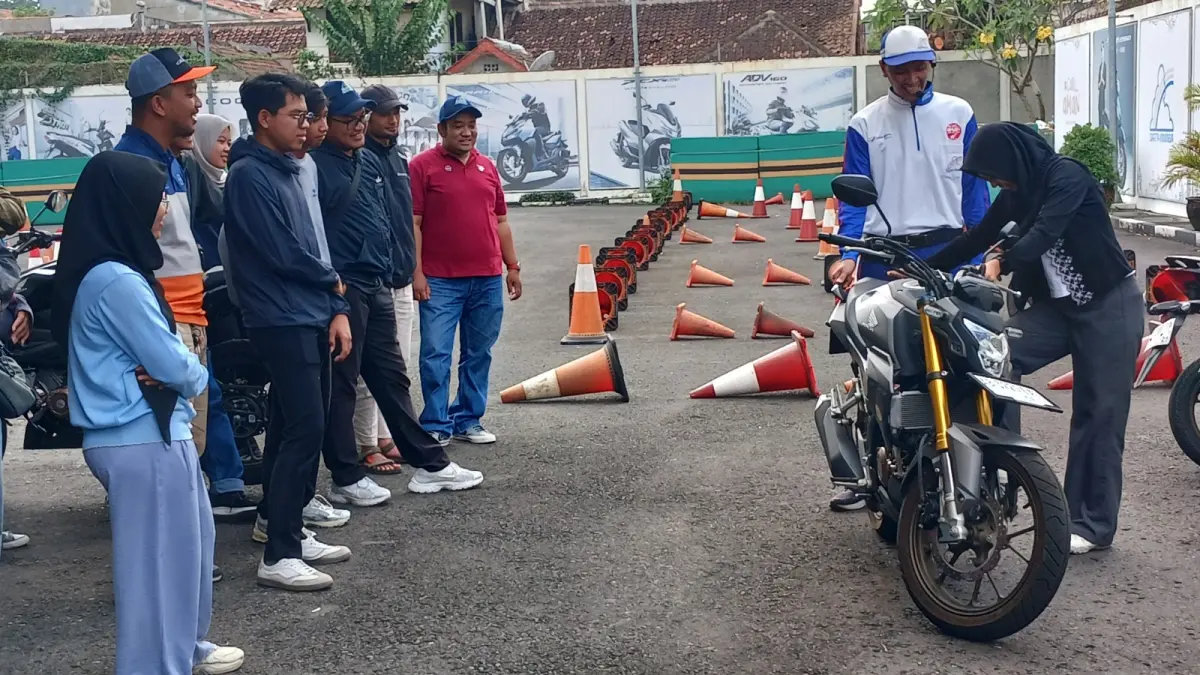 Karyawan merupakan salah satu aset terpenting bagi pergerakan bisnis sebuah perusahaan.