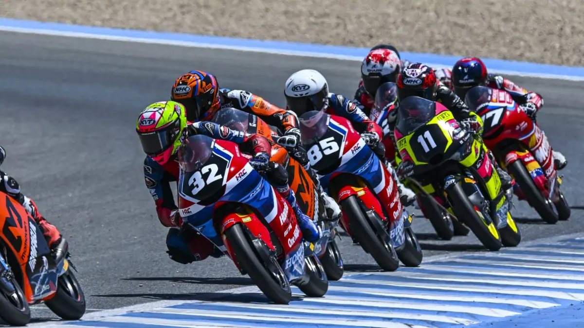 Pebalap binaan PT Astra Honda Motor, yang turun di ajang Moto3 Junior World Championship yakni M. Kiandra Ramadhipa tampil kompetitif sepanjang balapan.
