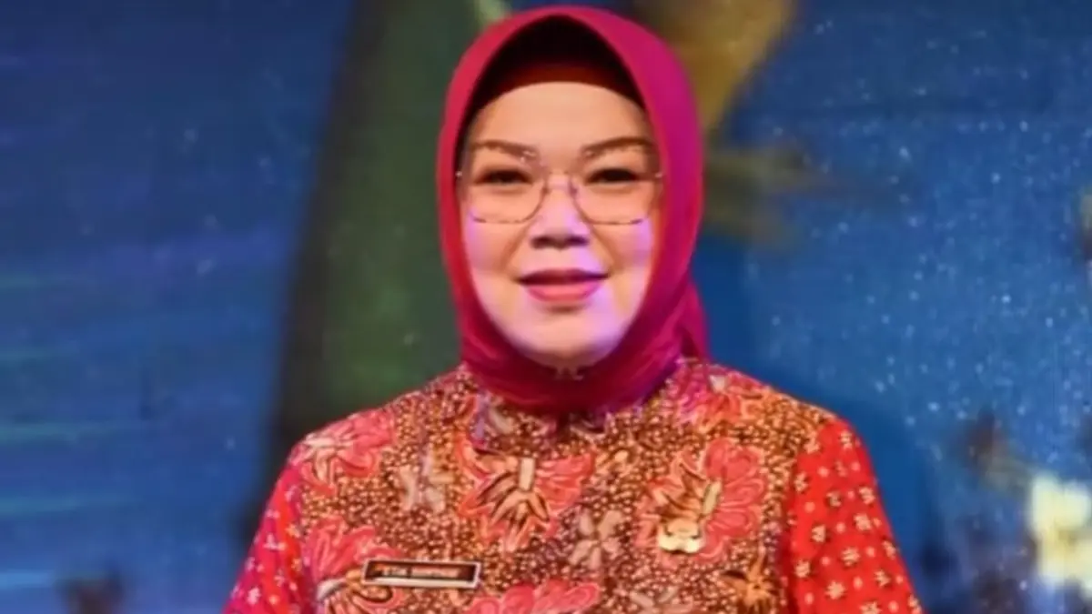 Sosok Etik Suryani, Bupati Sukoharjo yang terjerat OTT (Instagram/@etiksuryani_ad1b)