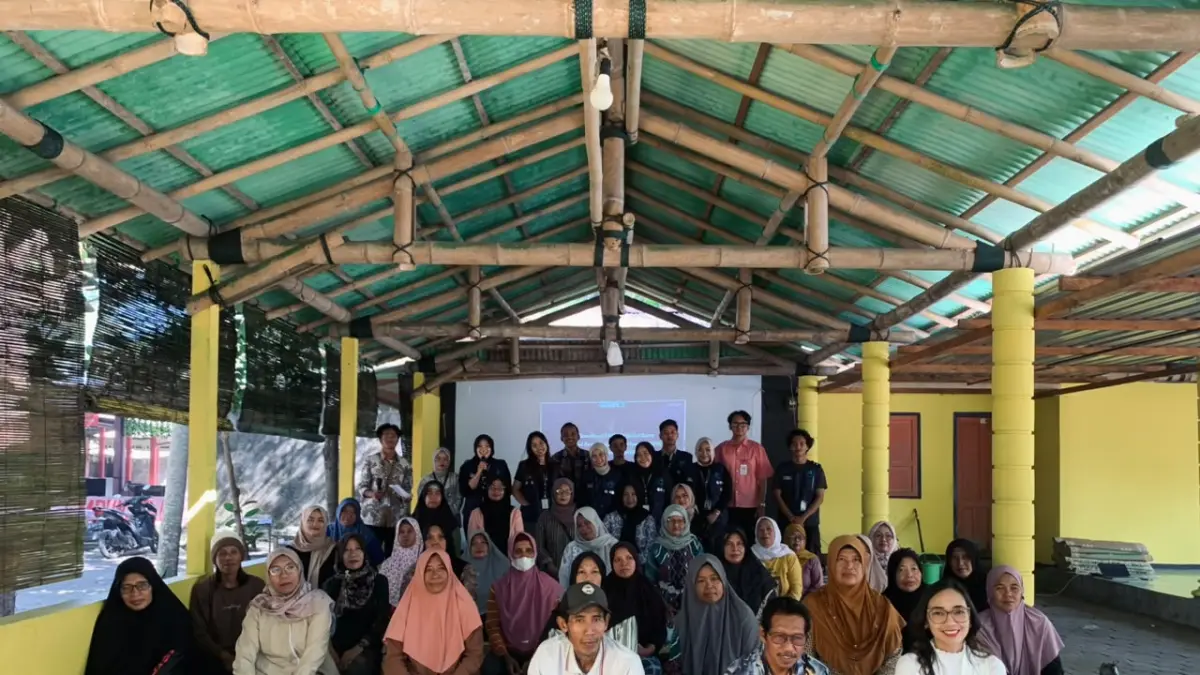 (Foto) Penyelenggaraan kegiatan Penguatan Kapasitas Pelaku Usaha Mikro, Kecil, dan Menengah (UMKM) di kawasan Pantai Baru, Kabupaten Bantul oleh mahasiswa KKN UNTIDAR, Jum’at (17/7/2026) (Dok. Narasumber)