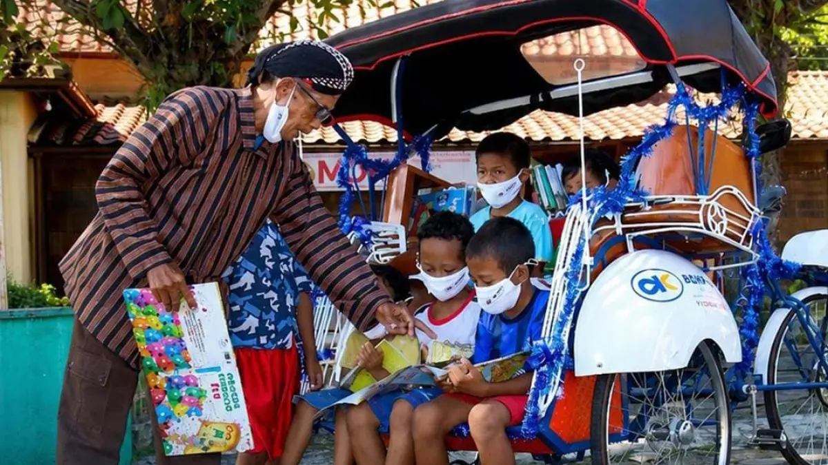 Mbah Topo - Instagram @fyifact

