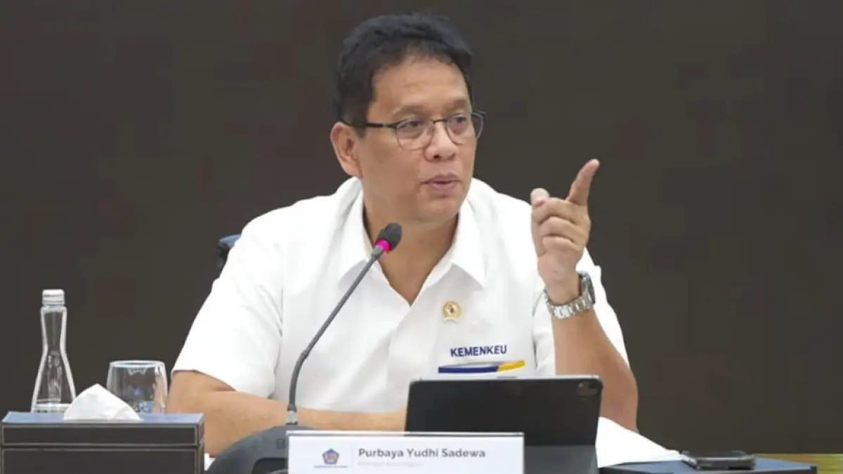 Menteri Keuangan Purbaya Yudhi Sadewa mengisyaratkan Direktorat Jenderal Bea dan Cukai batal dibubarkan setelah Presiden Prabowo menilai kinerjanya mengalami perbaikan signifikan. (X