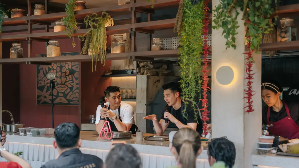 Gandeng Chef Arnold dan Reynold Poernomo, Airbnb Soroti Pesatnya Tren Wisata Kuliner di Bali
