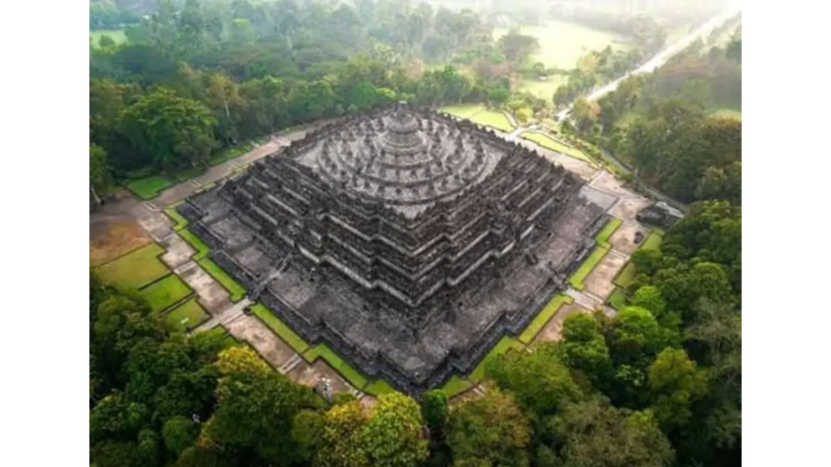Candi Borobudhur di Magelang, Jawa Tengah. (Indonesiatravel)