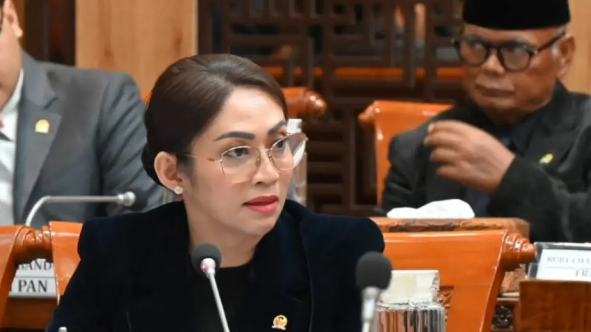 Eva dalam Rapat Kerja Komisi X DPR RI dengan Menteri Pemuda dan Olahraga, Erick Thohir, di Kompleks Parlemen, Jakarta, Selasa (27/1/2026). (Dok.nasdemdprri.id)