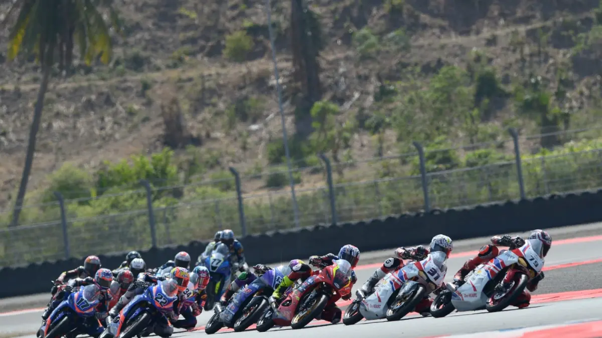 Astra Motor Racing Team (ART) kembali koleksi sebanyak 9 podium pada gelaran Mandalika Racing Series ronde ke 4 minggu ini 19-20 September 2026.