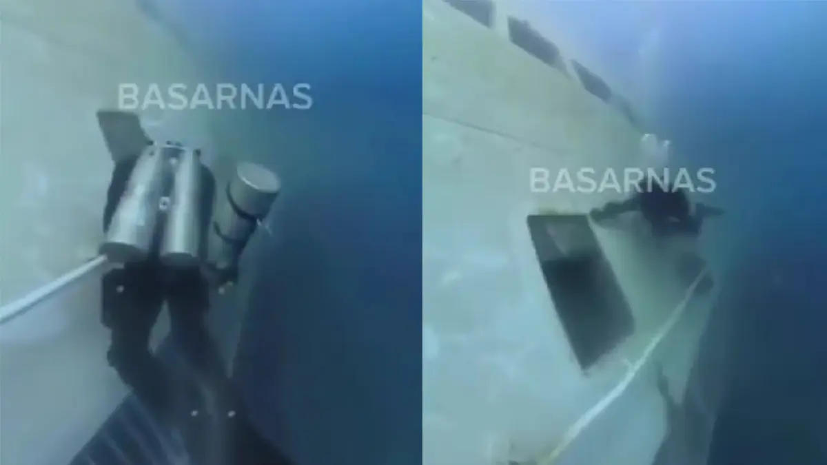 Upaya penyelamatan korban di dalam kapal KM Virgo Transport 8. (Video Basarnas)