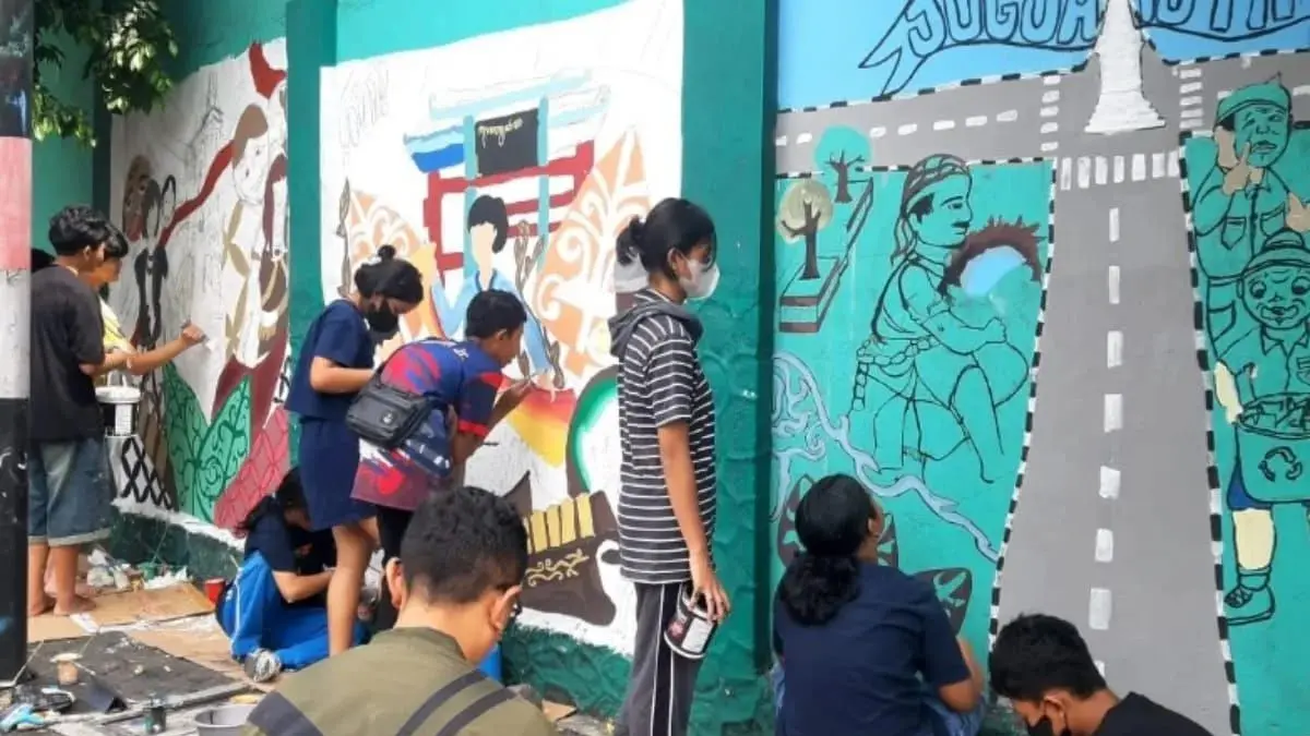 Lomba Mural Pelajar dalam rangkaian memperingati Hari Ulang Tahun ke-270 Kota Yogyakarta (Dok. ANTARA)