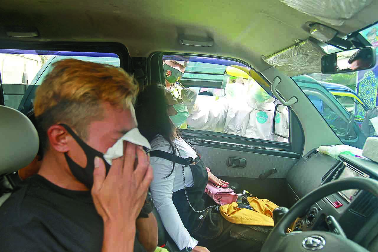 Pemeriksaan terhadap para pemudik yang menggunakan kendaraan pribadi dilakukan di di perbatasan DIJ dan Jawa Tengah kemarin (19/5).