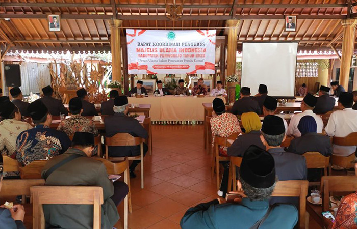 Bawaslu dan KPU Purworejo bersama MUI Purworejo saat mengadakan kegiatan rapat koordinasi beberapa waktu lalu.ISTIMEWA