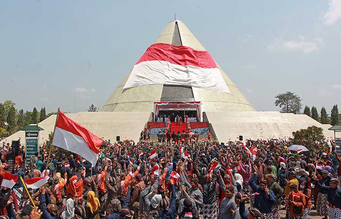 GUNTUR AGA TIRTANA/RADAR JOGJA