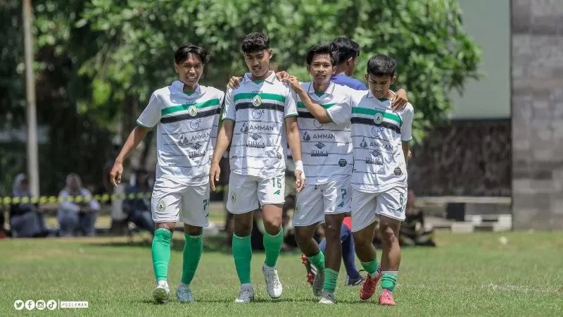 RUKUN: para punggawa PSS Sleman U18 (Doc: pssleman.id)