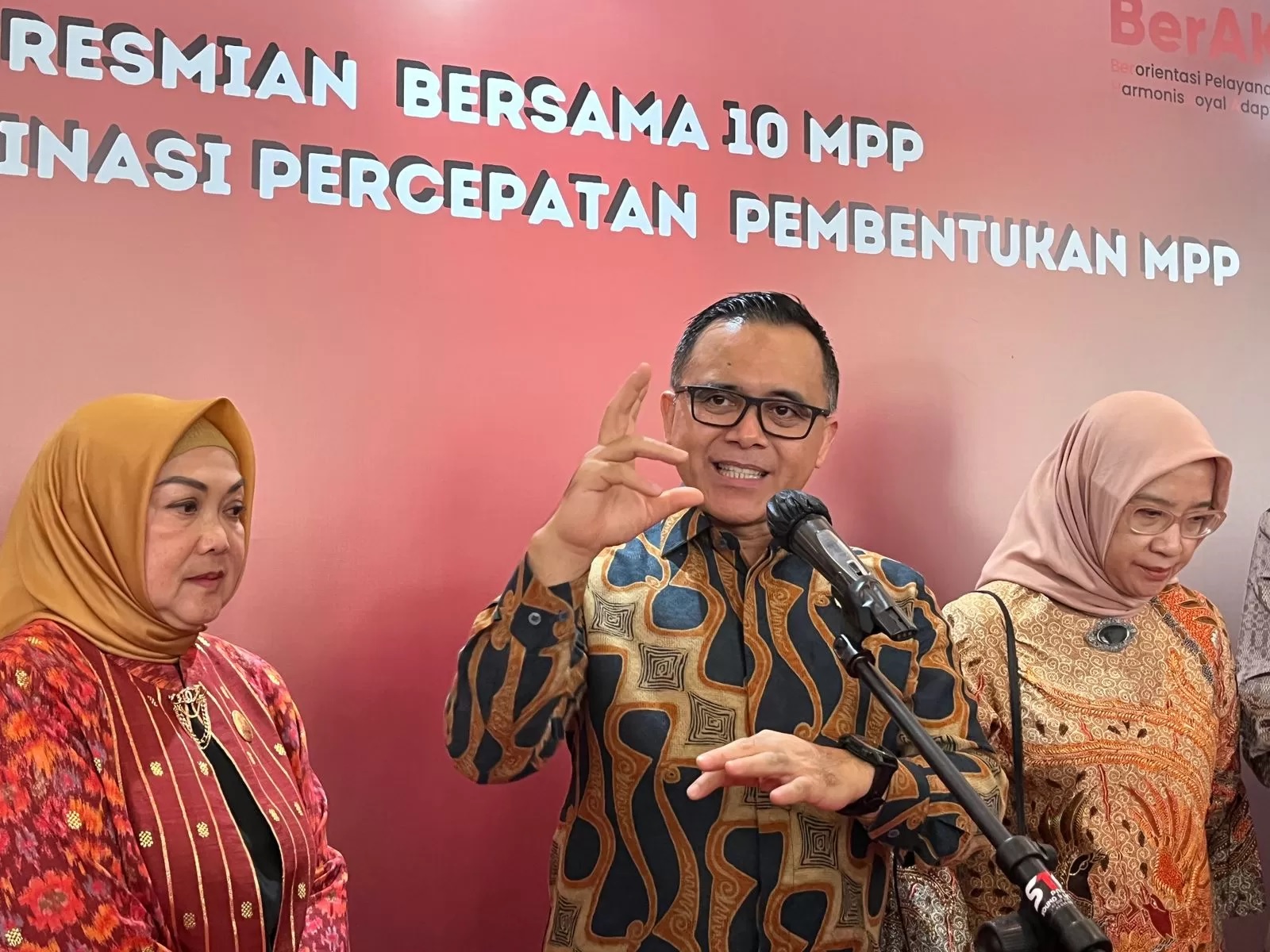 BERI PELUANG HONORER: Menteri Pendayagunaan Aparatur Negara dan Reformasi Birokrasi (Menpan RB) Abdullah Azwar Anas.
