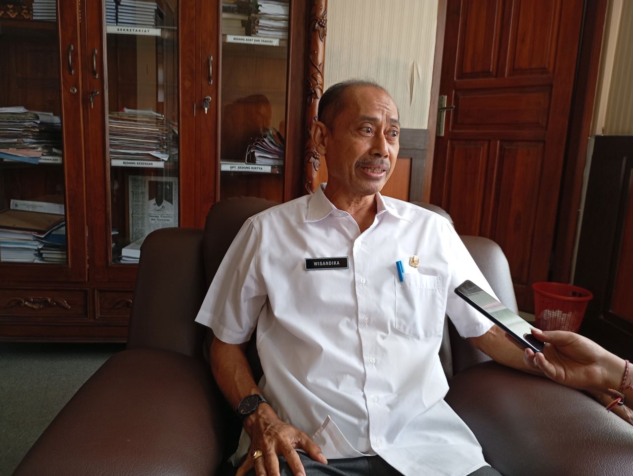 MENUJU PKB 2024: Kepala Dinas Kebudayaan Buleleng, I Nyoman Wisandika sebut pihaknya mempersiapkan dengan matang sekaa untuk Duta Buleleng.