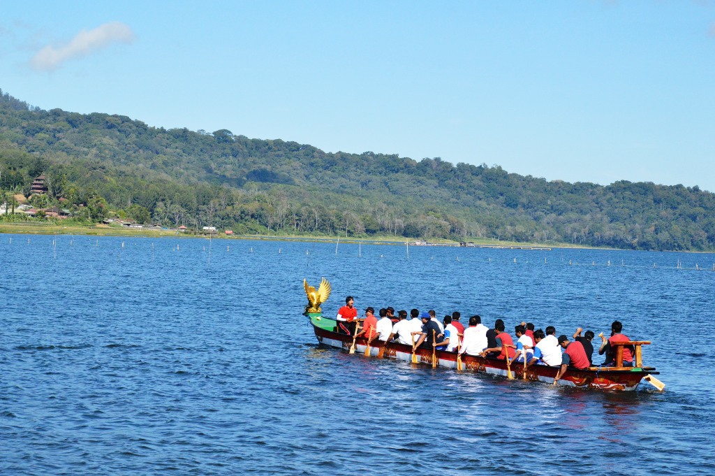 ASRI: Suasana di Danau Buyan