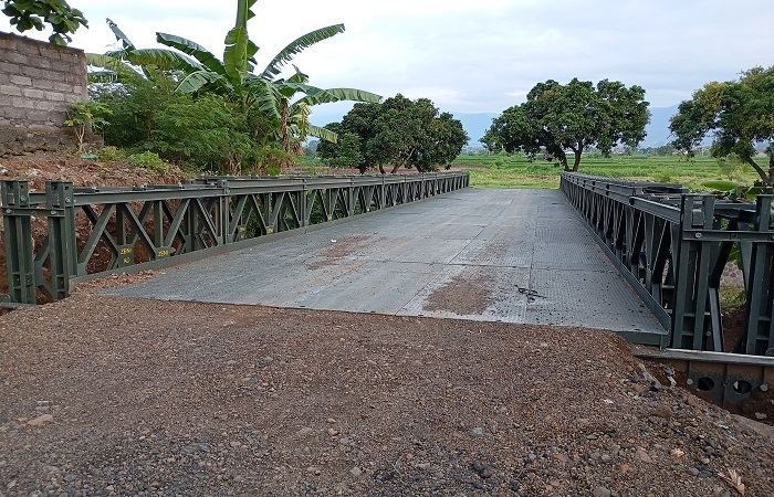 Jembatan bailey milik TNI ini akan dibongkar dan dibangun jembatan permanen oleh Pemkab Buleleng. Jembatan diperlukan untuk mengakses lahan smart farming di seberang Tukad Banyumala.