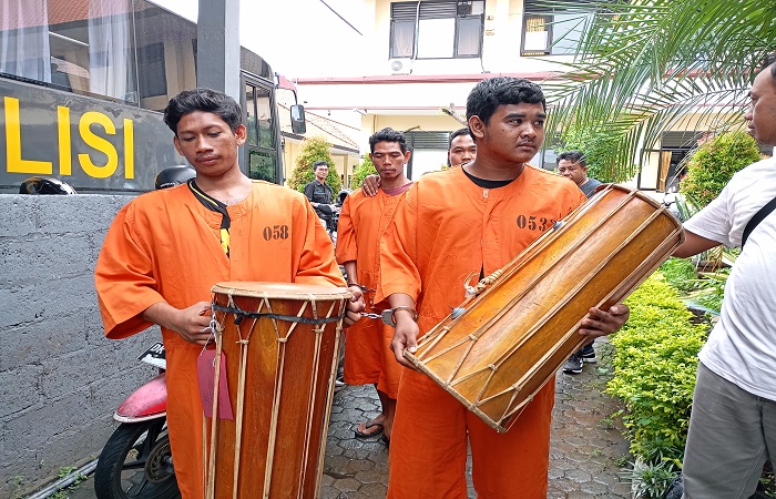 Para pelaku pencurian gong di Desa Anturan ternyata merupakan warga lokal.