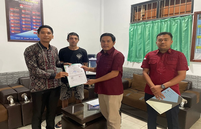 Penyerahan WNA Maroko terpidana pencabulan anak dari Lapas Singaraja ke Kanim Singaraja, pasca yang bersangkutan menyelesaikan masa pidananya.