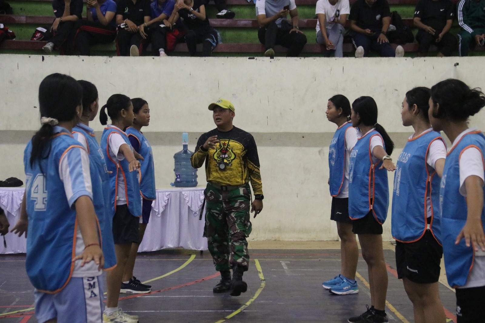 SELEKSI KETAT: Sebanyak 101 orang siswa di Buleleng bersaing memperebutkan 70 kursio Paskibrakan Buleleng.