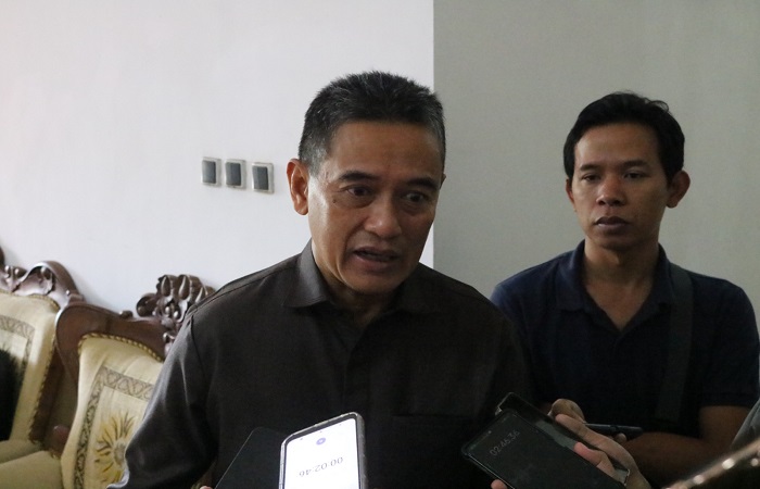 Ketua DPRD Buleleng, Gede Supriatna mengingatkan Pemkab Buleleng untuk mengoptimalkan perda yang sudah ada.