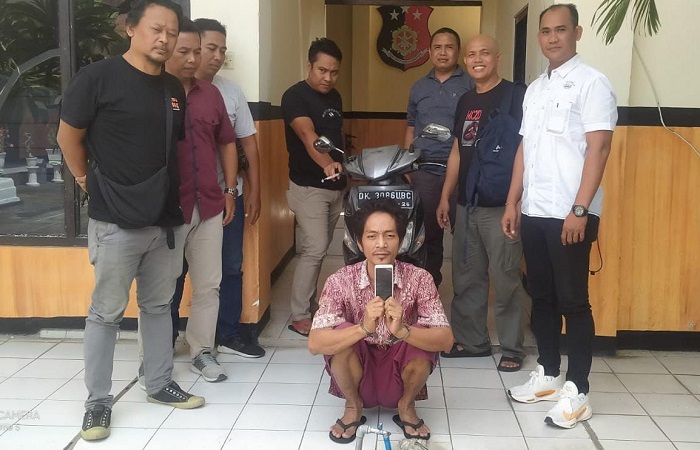Pelaku pencurian dengan modus pinjam korek api berhasil ditangkap Polsek Kota Singaraja.