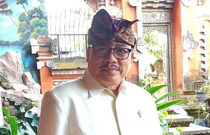 Ketua DPD I Golkar Bali, I Nyoman Sugawa Korry sebut akan melihat perkembangan politik terkait dengan rencana diusungnya ia ke Pilkada Buleleng 2024.