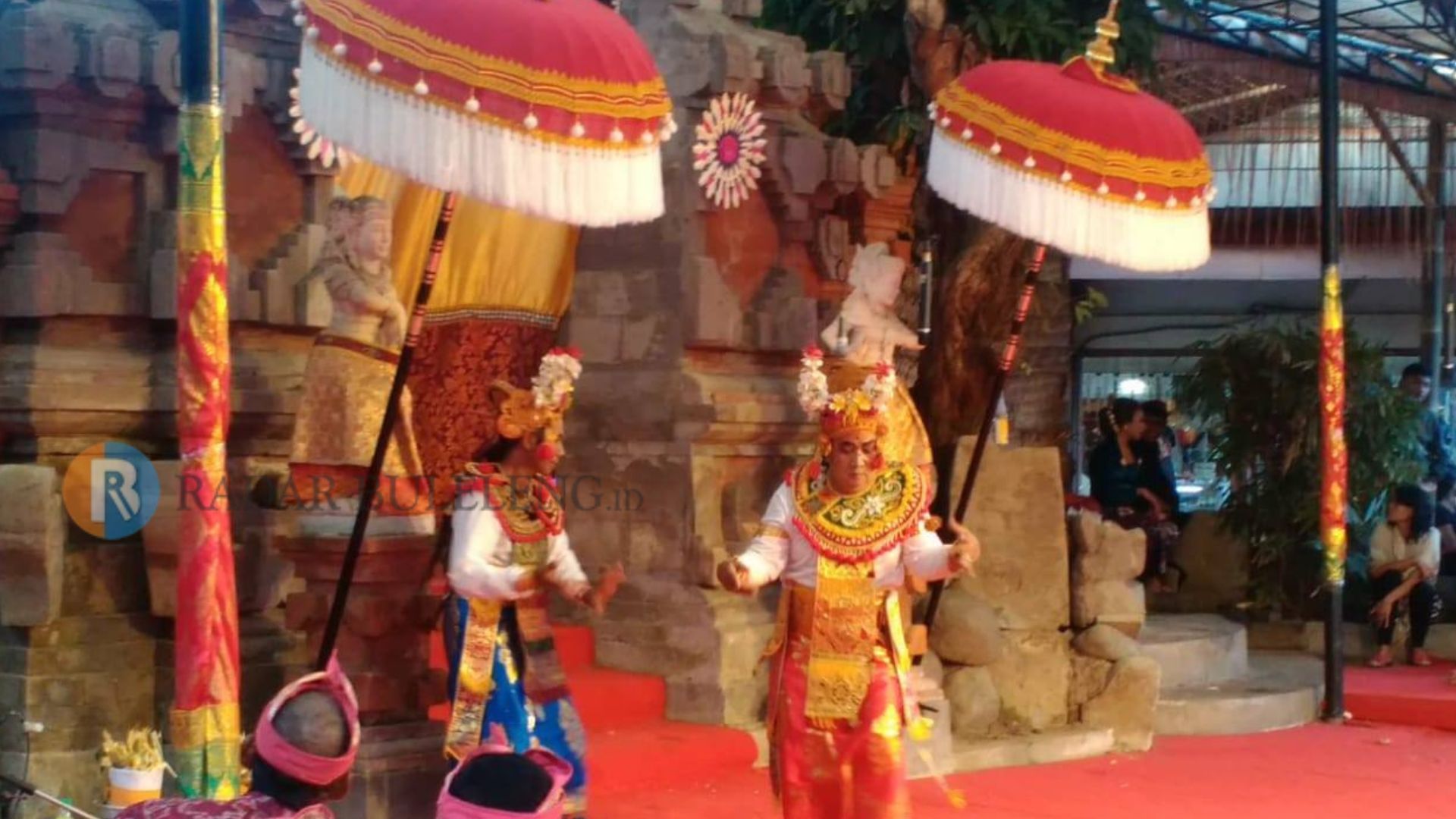 GAMBUH BUNGKULAN: Kesenian Gambuh Bungkulan saat dipentaskan di Pesta Kesenian Bali.