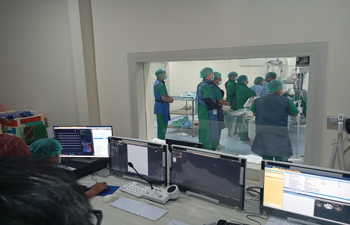 Cath Lab di RSUD Buleleng diresmikan pada Selasa (7/5). Dengan adanya unit layanan ini, diharapkan masyarakat tidak lagi berobat ke luar negeri.