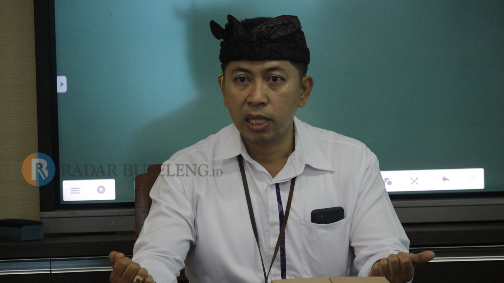INTEGRASI APLIKASI: Kepala Dinas Komunikasi Infomatika Persandian dan Statistik Buleleng, Ketut Suwarmawan.