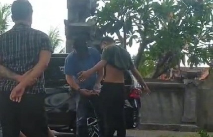 Seorang perbekel di Buleleng diduga terlibat narkotika, ia pun ditangkap polisi.