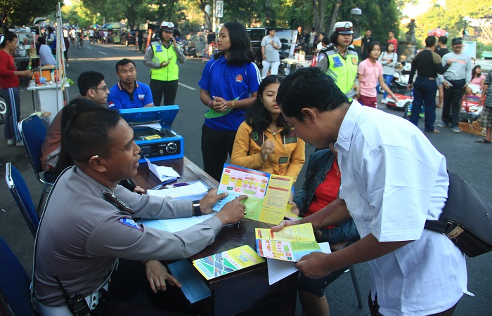 Proses pengurusan SIM di Buleleng kini wajib melampirkan bukti aktifnya kepesertaan BPJS Kesehatan.