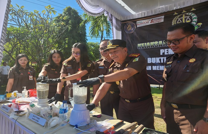 Barang bukti dari perkara narkotika mendominasi, dalam pemusnahan yang berlangsung di Kantor Kejari Buleleng.