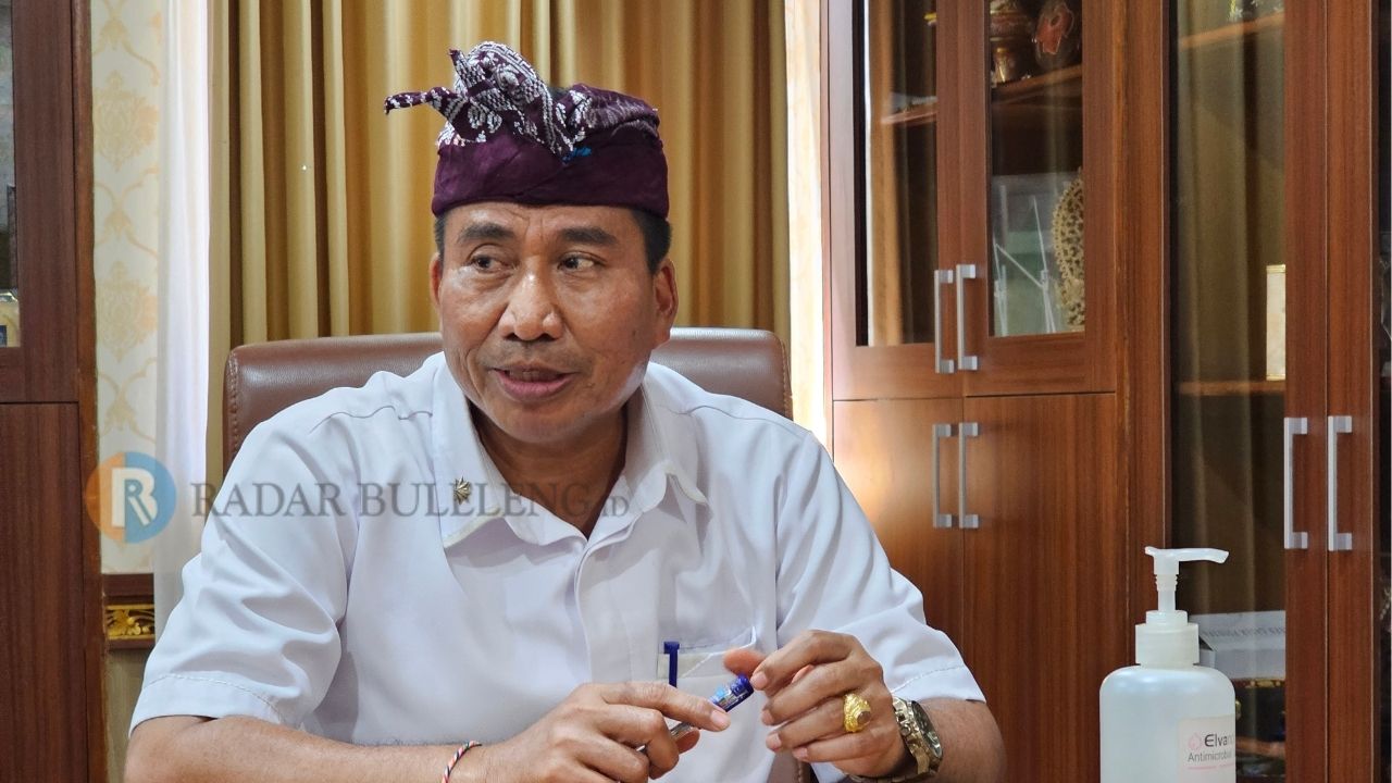 TEGURAN KERAS: Kepala Inspektorat Bali, Wayan Sugiada menyatakan Pj. Gubernur Bali telah memberikan teguran keras kepada kepala dinas yang minta dana CSR untuk beli TV.