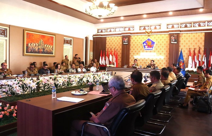 Tim Peneliti IPDN datang ke Kabupaten Buleleng guna melakukan penelitian terhadap kinerja dan efektivitas Pj Bupati Buleleng.