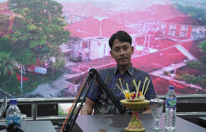 Ketua Sanggar Seni Anglocita Suara, Putu Aldi Philberta Harta Celuk jelaskan bahwa upaya menjaga seni karawitan sangat penting ditengah gempuran budaya asing.