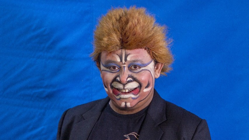 DIBOIKOT: Seniman bondres I Nyoman Ardika alias Sengap. Dia diboikot setelah menyatakan diri siap maju sebagai calon wakil bupati Tabanan.