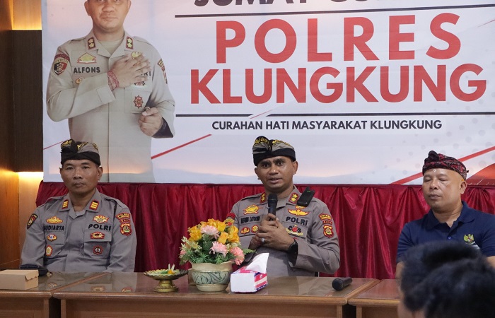 Kapolres Klungkung AKBP Alfons W P Letsoin meminta agar Polri dan masyarakat dapat bersama-sama menjaga memantau tumbuh kembang anak sehingga bisa mereda kenakalan anak.
