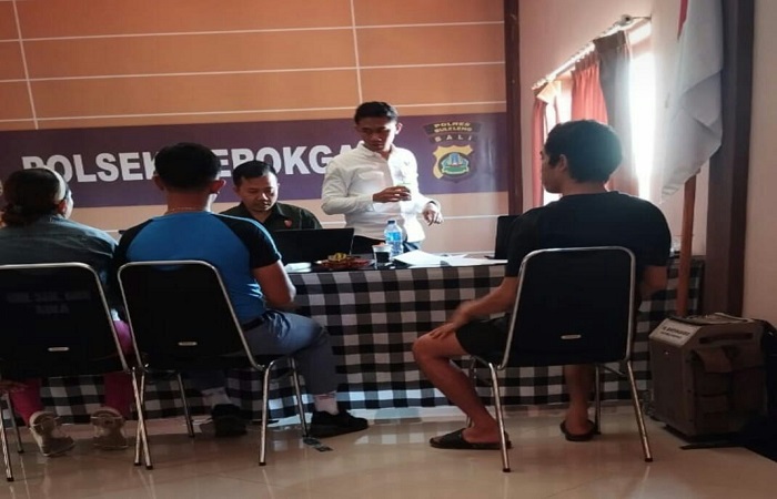 Propam Polda Bali memeriksa pelapor, korban, dan sejumlah saksi terkait dengan dugaan kekerasan oleh oknum polisi di Polres Buleleng.