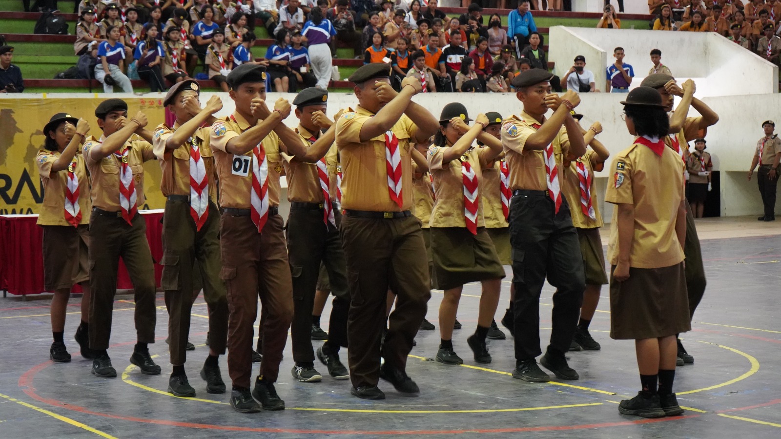 HARI PRAMUKA: Lomba baris berbaris kreasi yang digelar serangkaian Hari Pramuka ke-63 di Kabupaten Buleleng.