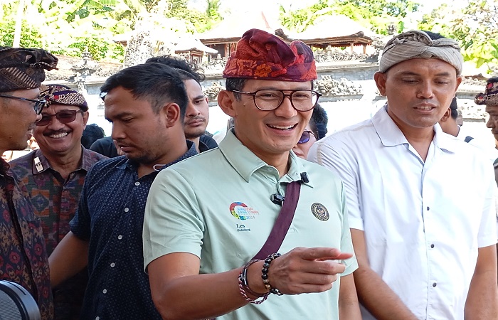 Menparekraf RI, Sandiaga Salahudin Uno melakukan visitasi ke Desa Les dalam rangka penilaian ADWI 2024. Desa Les masuk dalam 50 besar ADWI 2024.