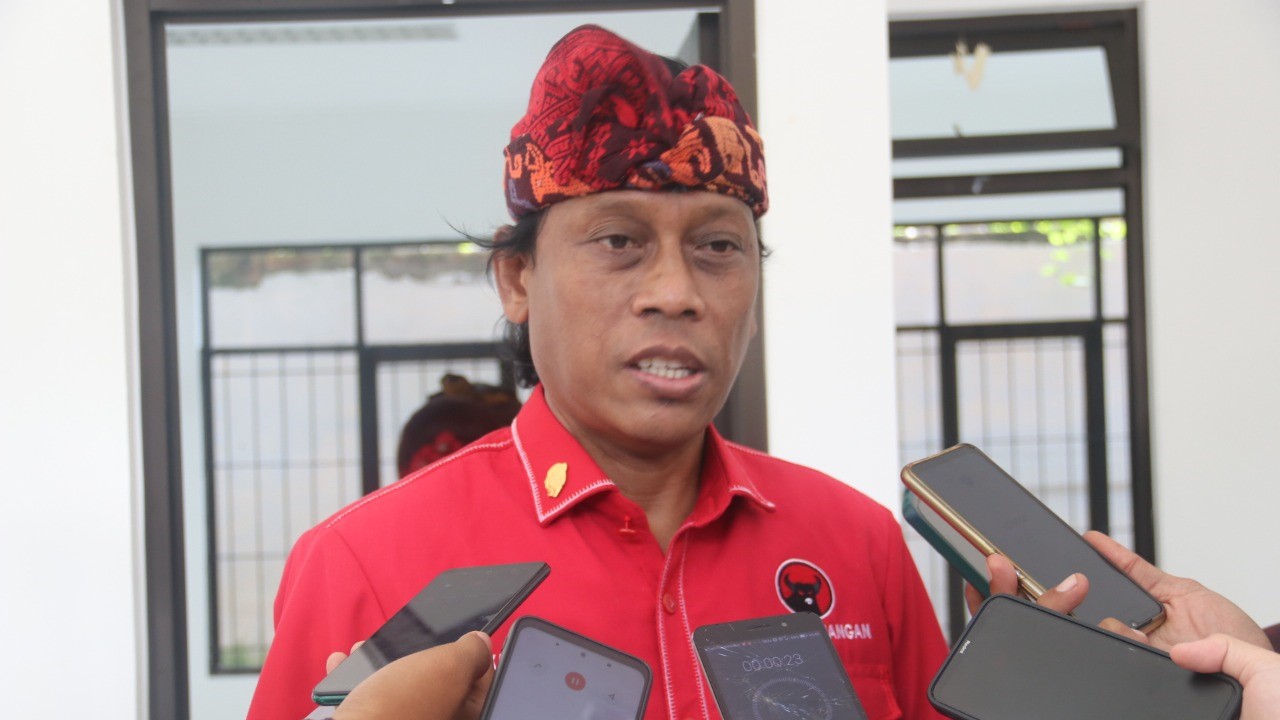 CEGAH PENYAKIT: Anggota Komisi IX DPR RI, Ketut Kariyasa Adnyana.