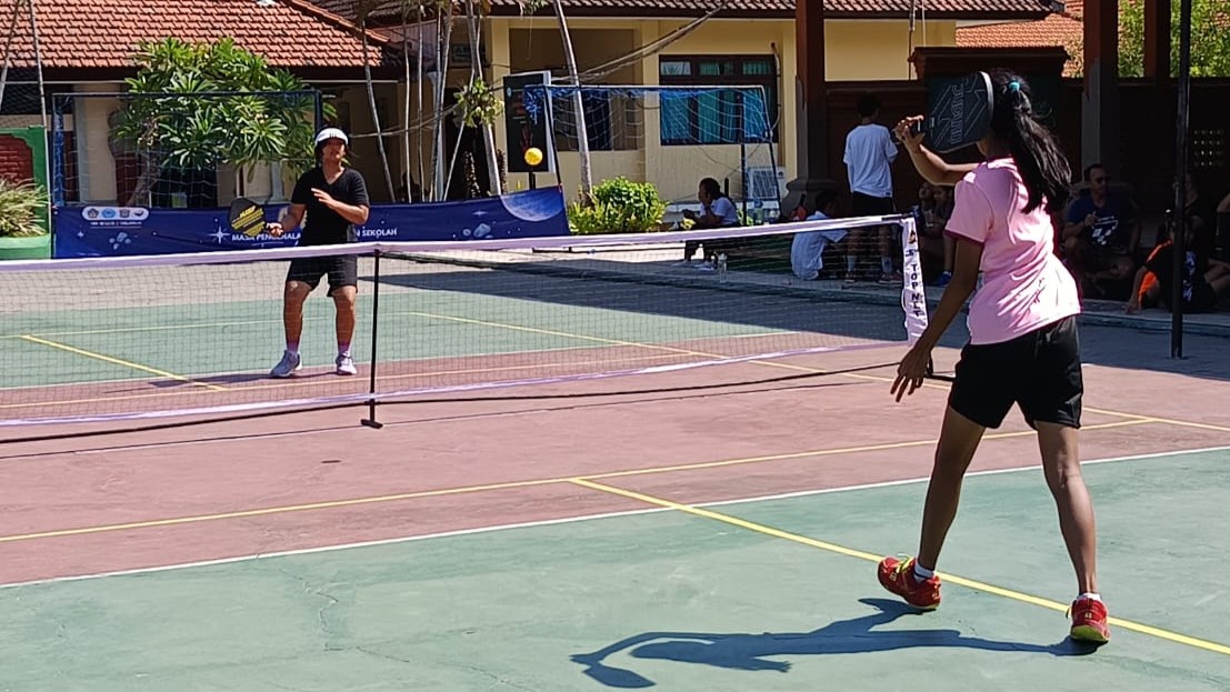CABOR BARU: Kejuaraan pickleball yang diselenggarakan di SMAN 2 Singaraja.