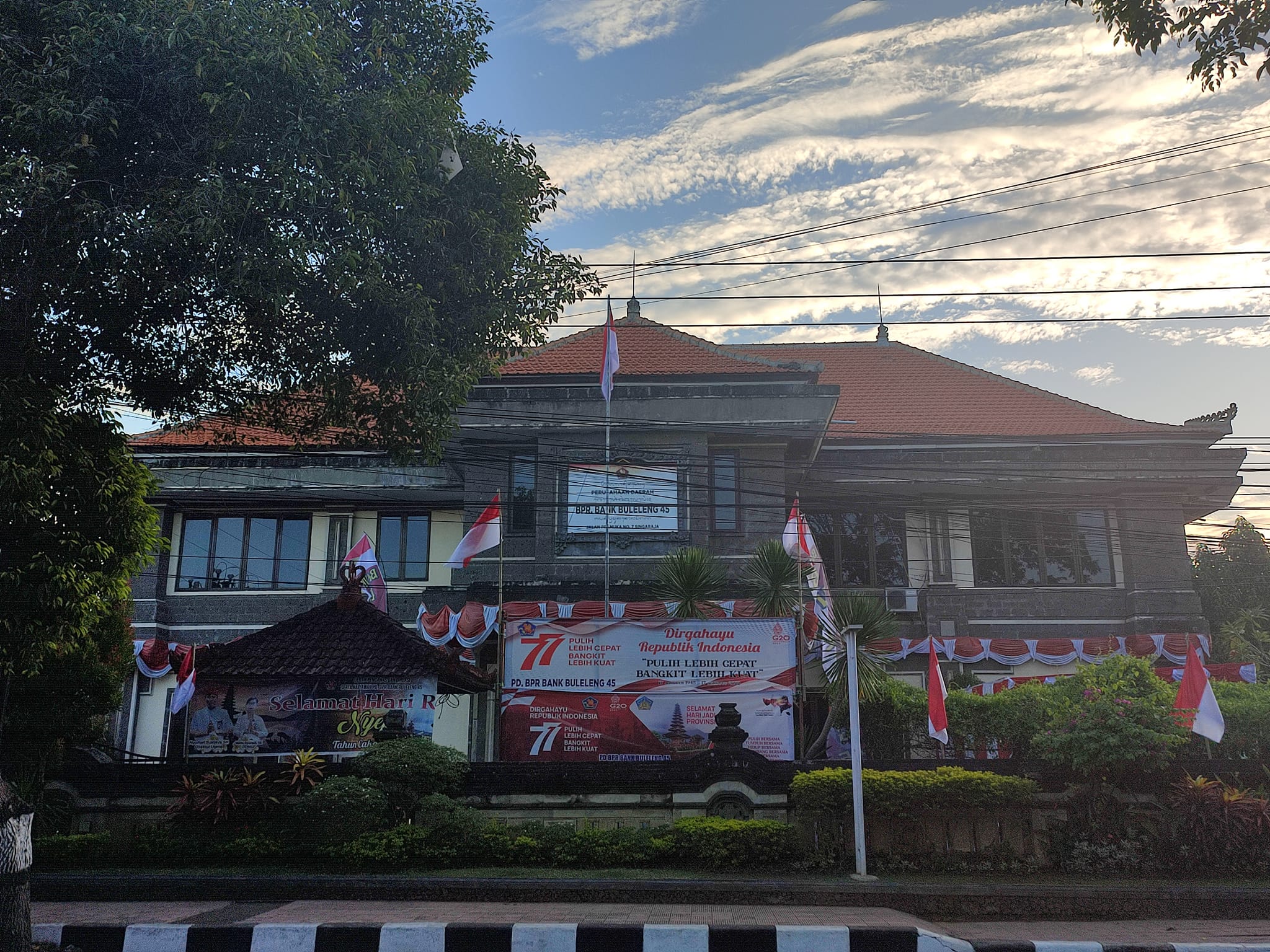 Suasana di BPR Buleleng 45 (Perseroda)