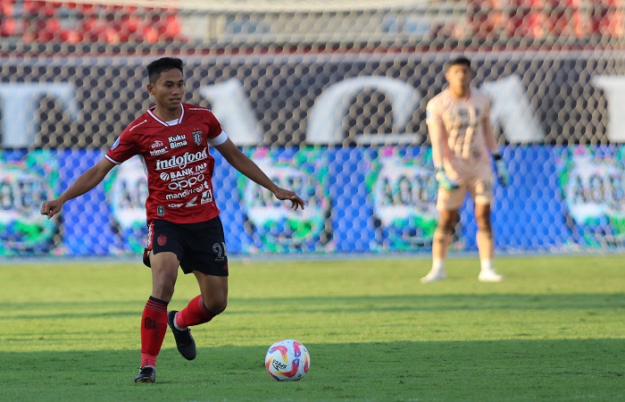 Pemain Bali United saat mengntrol bola. Sore ini, mereka akan menghadapi tamunya PSS Sleman.