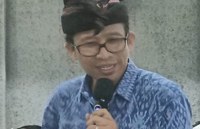 Anggota KPAD Bali Made Ariasa menyayangkan karena kembali terjadi kasus seperti ini menimpa dunia pendidikan khususnya anak-anak.