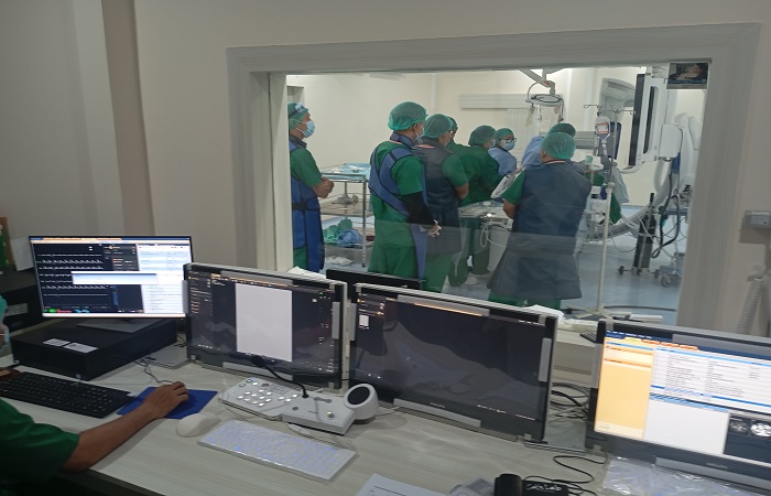 Salah satu pelayanan di cath lab RSUD Buleleng. Dengan lebih dekat, diharapkan pasien dari Bali utara tidak perlu berobat ke luar daerah maupun luar negeri.