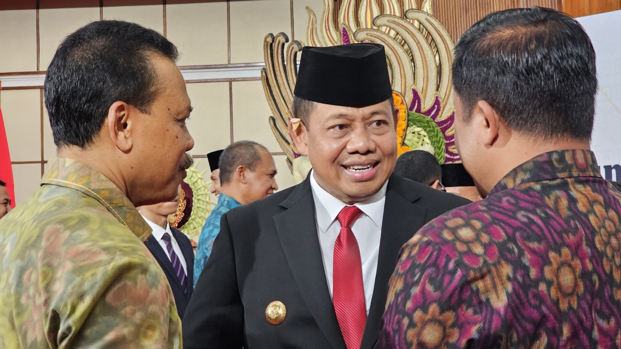 IKUT ALUR: Pj. Gubernur Bali, Sang Made Mahendra Jaya mendaftar sebagai calon pimpinan KPK. Dia berhasil lolos seleksi 20 besar.